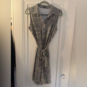 J. McLaughlin Black and White Maze Midi Dress